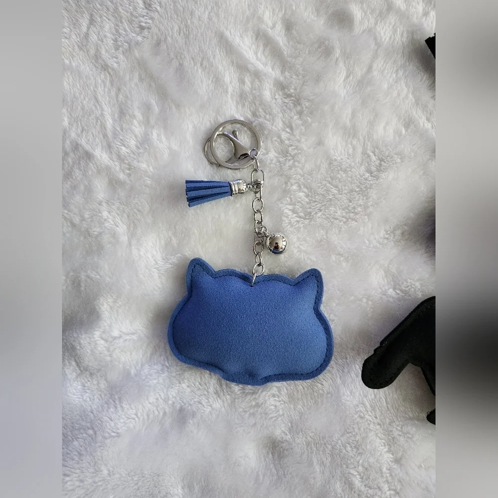 KPop Demon Hunters HUNTR/X Colorful Character Keychains Set Bag Charms